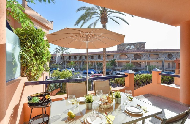 Bahia Meloneras HH28 by VillaGranCanaria