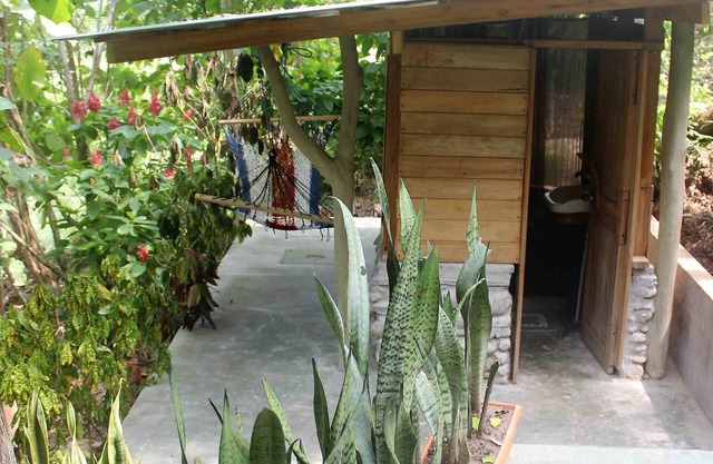Bahia Rica Fishing & Kayak Lodge