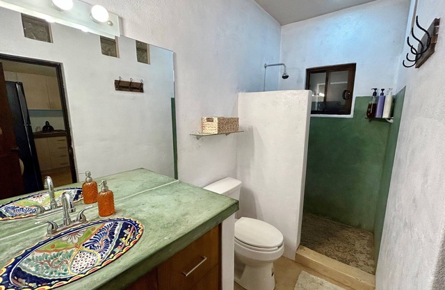 Baja Beach Bungalo: Cozy Mexican Bungalow by the Beach
