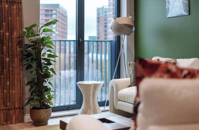 Balinese Escape - 2Bed 2Bath Leeds Centre and Stadium