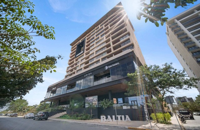 Baltia Luxurious One Bedroom Ap