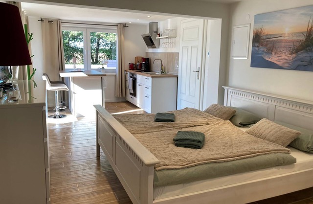 Baltic Sea, 1-room vacation apartment for 2 people in the Baltic Sea resort of Nienhagen, 5 minutes to the beach