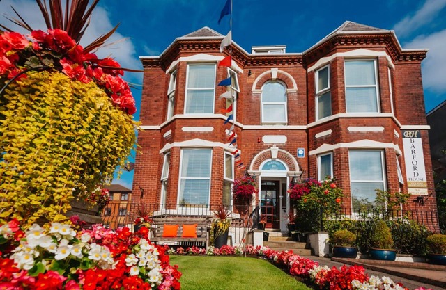 Barford House - Ground Floor Self-Catering Apartment Southport