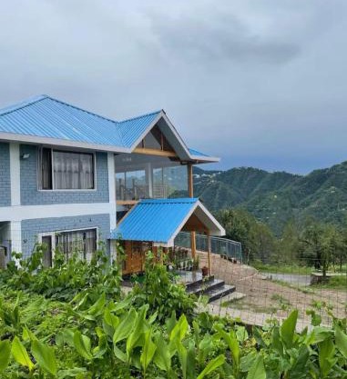 Barhol Lodge