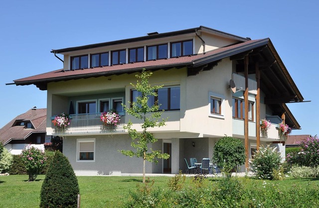 Barrier-free apartment with 110m² - on Lake Faak in Carinthia with beach