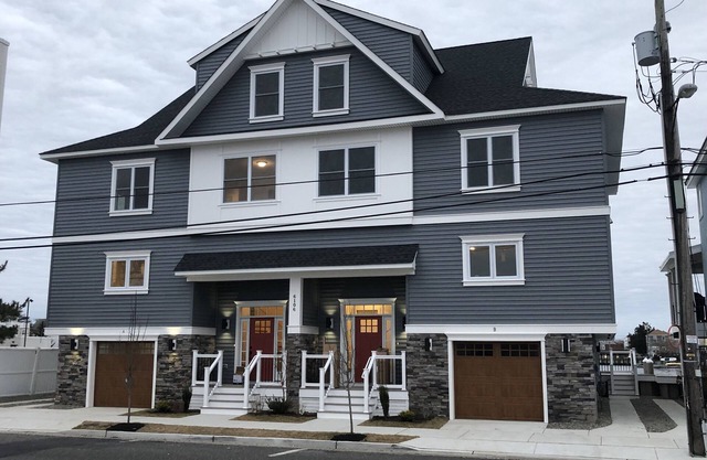 Bayfront family friendly home with Elevator!