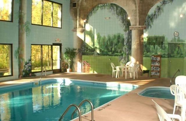 Baymont by Wyndham New Buffalo