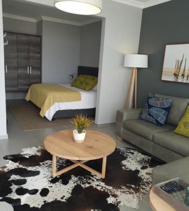 Bayview Suites, Unit 9, Room # 13