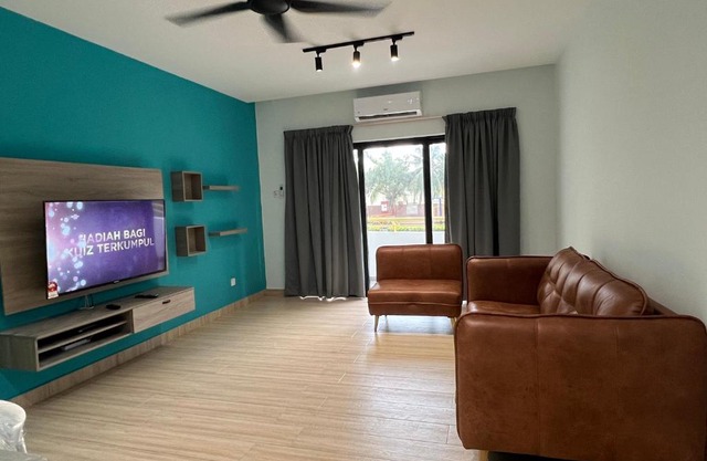 BayView Villas Condo - Premium Unit