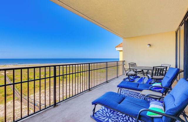 Beach Access & Views: Dauphin Island Condo