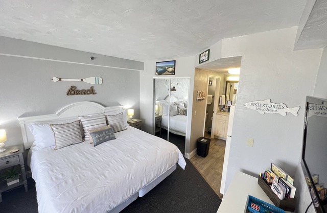 Beach Break ~ Hide Away ~ Studio Condo near The Beach