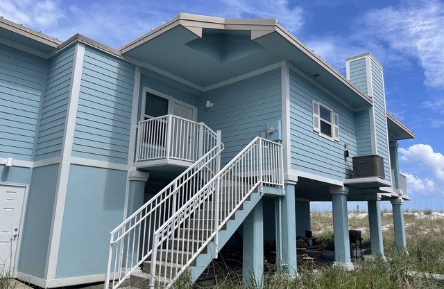 Beach Front Condo on the Gulf of Mexico. 2B/2B, Gated Community. Garage parking