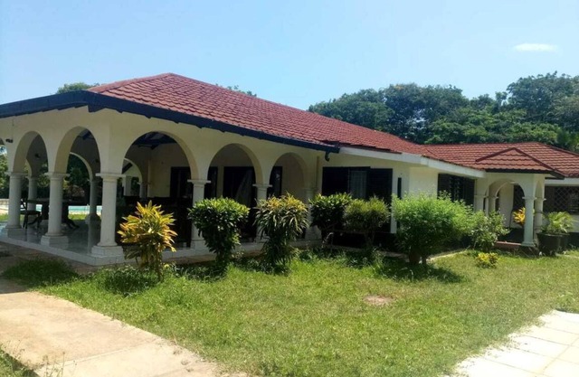 BEACH FRONT VILLA