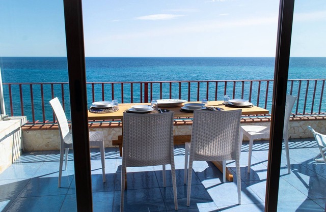 Beach House AcquaMarina