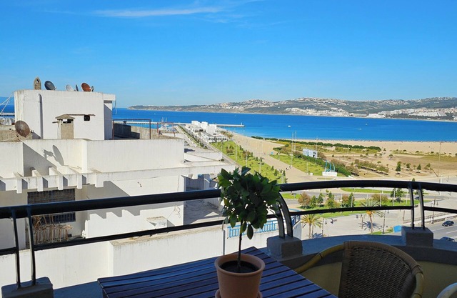 Beach & Marina View Apt. in the heart of Tangier