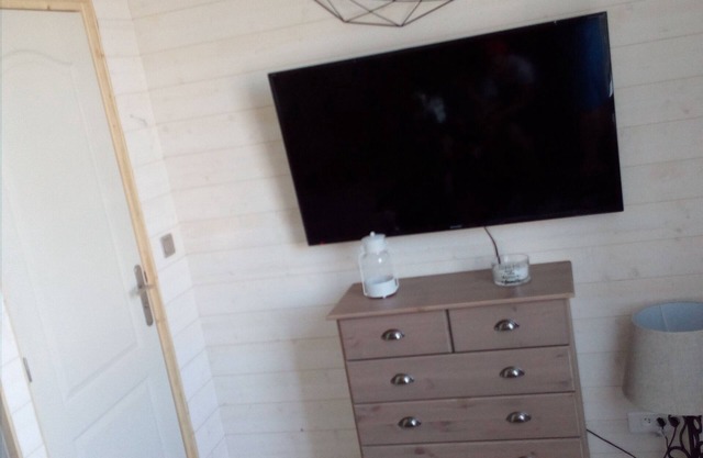 BEACH side. Studio all new sea view