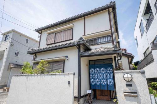 Beach & Stay 鎌倉長谷 暮らすように泊まる 長谷駅すぐ 海近の個室ゲストハウス