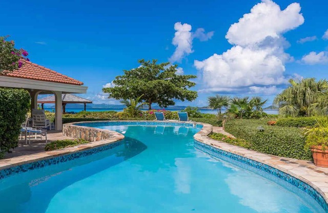 Beachcomber in Mahoe Bay by Personal Villas - Features Spectacular Sunsets and