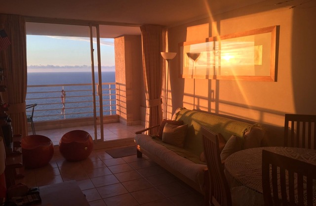 Beachfront 2 Bed/2 Bath Apartment