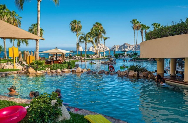 Beachfront Luxury Resort/Spa, Award winning, 4th Floor, Ocean view, Medano Beach