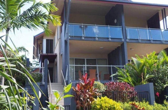 BeachHouse One ~ Beachfront Haven ~ One bedroom