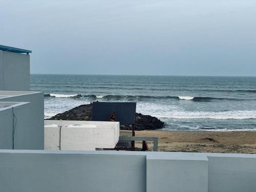 Beachscape , 4BHK with dive in theatre