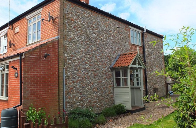 Beaconsfield Cottage