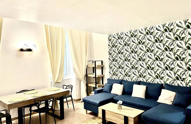 BEAU 48 M2 VIEUX PORT
