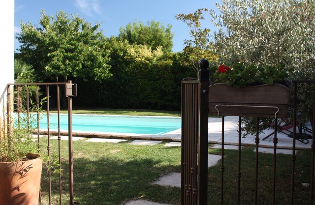 Beaujolaise family house in golden stones