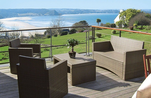 Beautiful apartment for 4 people with pool, WIFI, TV and patio