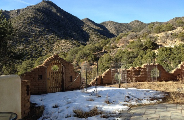 Beautiful 1bd In the Mountains on the outskirts of Albuquerque