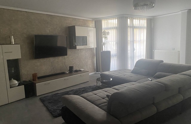 Beautiful 2 room apartment with balcony