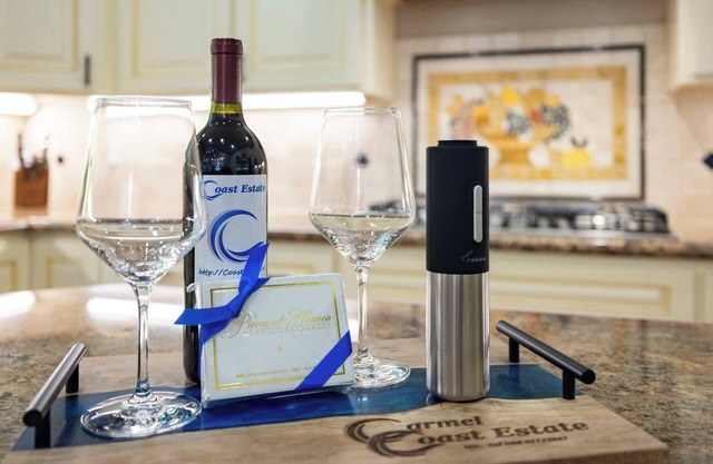 Beautiful 4b 3+ba 30 Night minimum