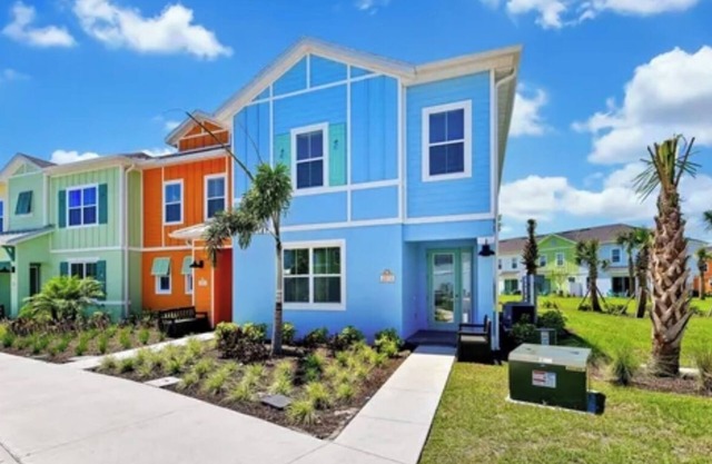 Beautiful 4BR 3BR cottage with AC in Kissimmee near Disney World