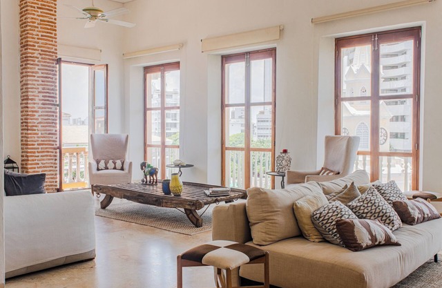 Beautiful and luxury apartment. Located in the old city of Cartagena.