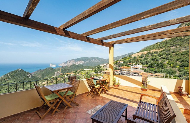 Beautiful and New Holiday Home With spectacular sea view for families and groups