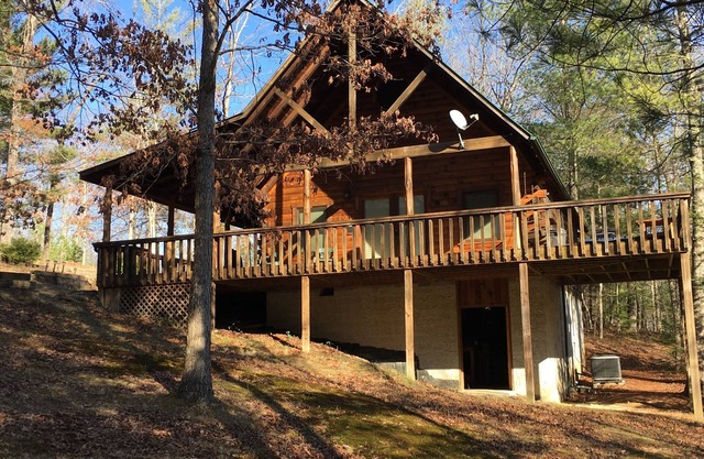 Beautiful and Serene getaway - trail ride or hike directly into Big South Fork!