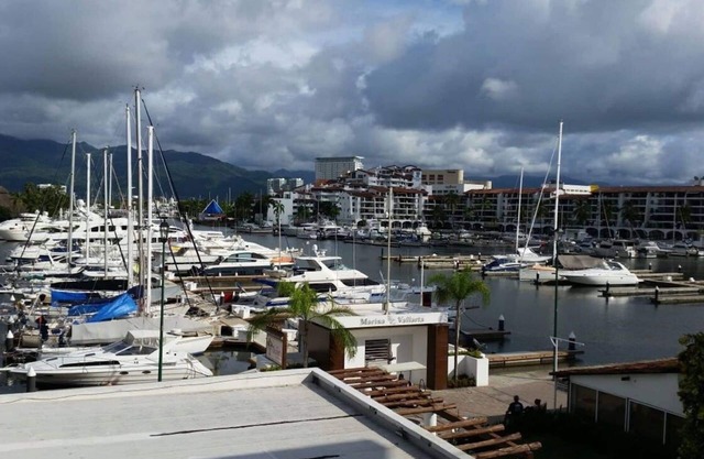 Beautiful apartment in Marina vallarta