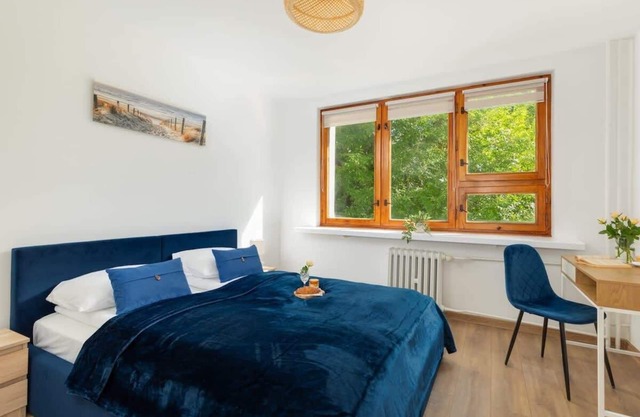 Beautiful Apartment | 1 Bedroom | Balcony