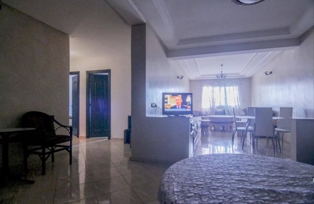 Beautiful apartment (110m²) very sunny in the city center
