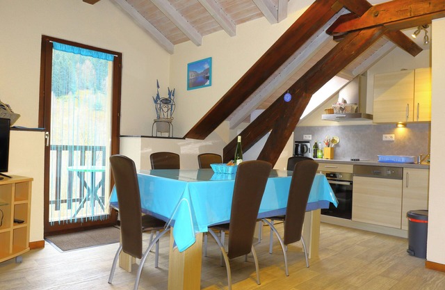 Beautiful apartment 2 to 6 pers, Free from 6/09 to 13/09: 230€ (owner).