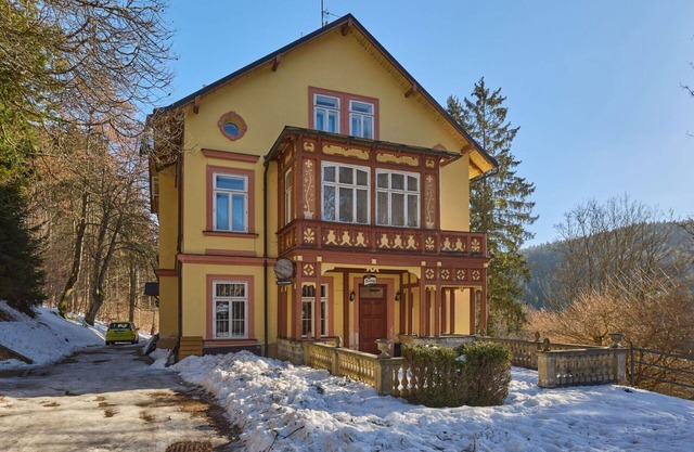 Beautiful apartment for 4 guests with WIFI, TV and parking