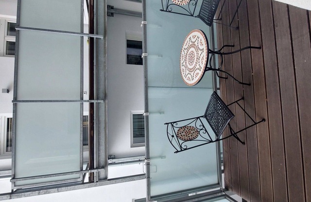 Beautiful apartment for 4 guests with WIFI, TV, balcony and parking