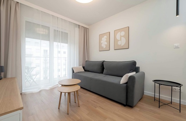 Beautiful Apartment with Balcony by Noclegi Renters