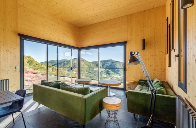Beautiful architect-designed house set in 200 ha of woods and lavender fields