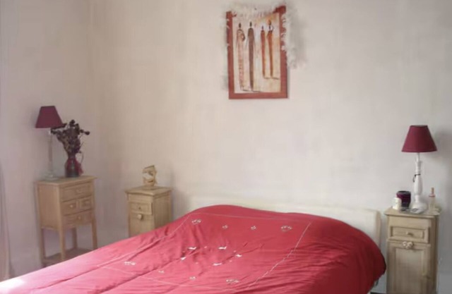 Beautiful bright apartment in the city center