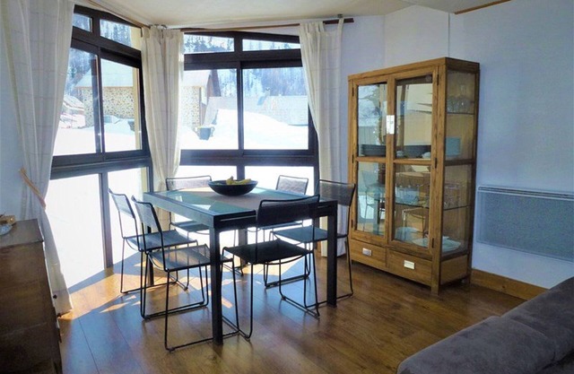 Beautiful comfortable apartment at the foot of the slopes with internet