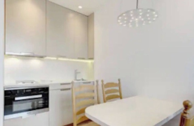 Beautiful, completely renovated Notting Hill flat