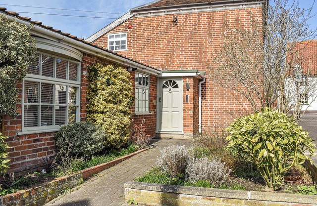 Beautiful cosy cottage in the heart of Suffolk.