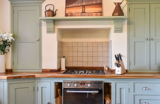 Beautiful country cottage in the lovely village of Loxwood.